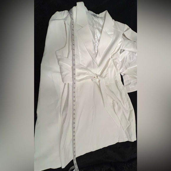 FASHION NOVA On Payroll Blazer Cape Dress White - Picture 11 of 12